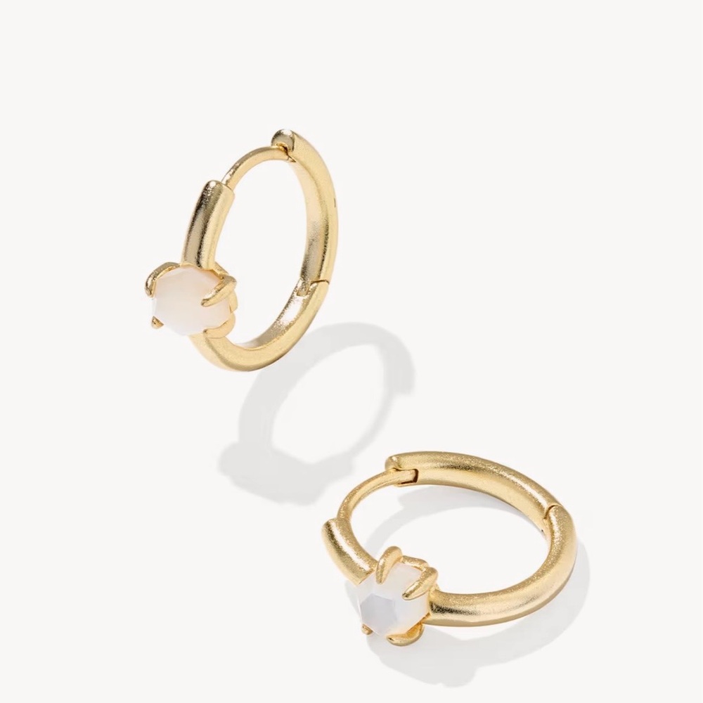 Ellms Gold Huggie Earring